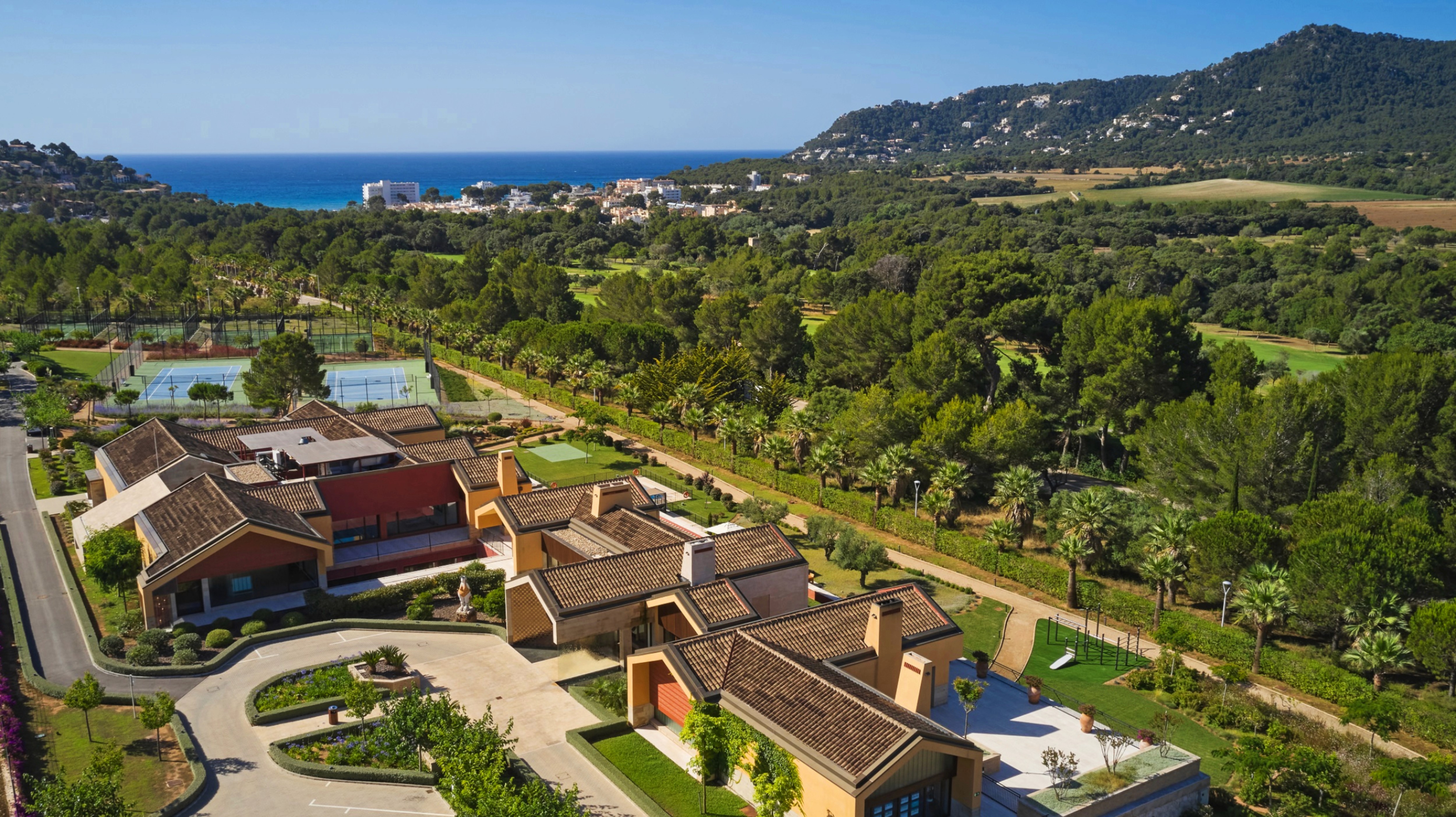 Cap vermell beach el fashion majorca