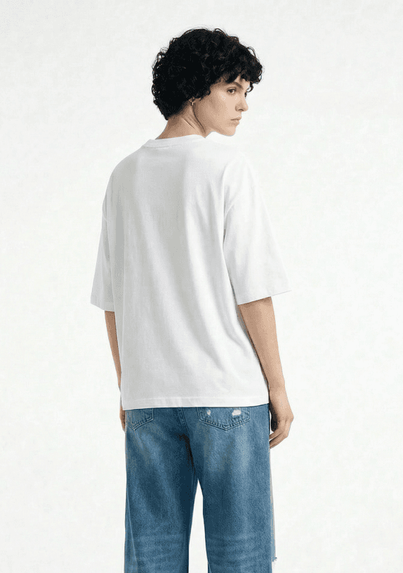 Oversize white tshirt