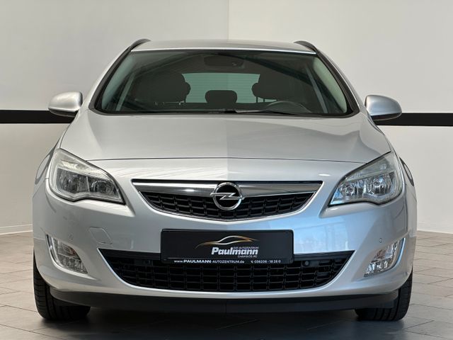 OPEL Astra 2012 SILVER Gebrauchtwagen - Galeriebild 2