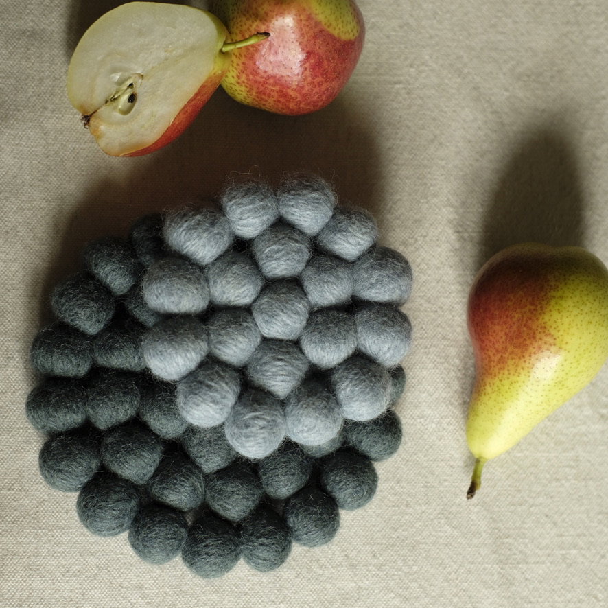 Wool felt ball trivet knitting pattern, photo 3