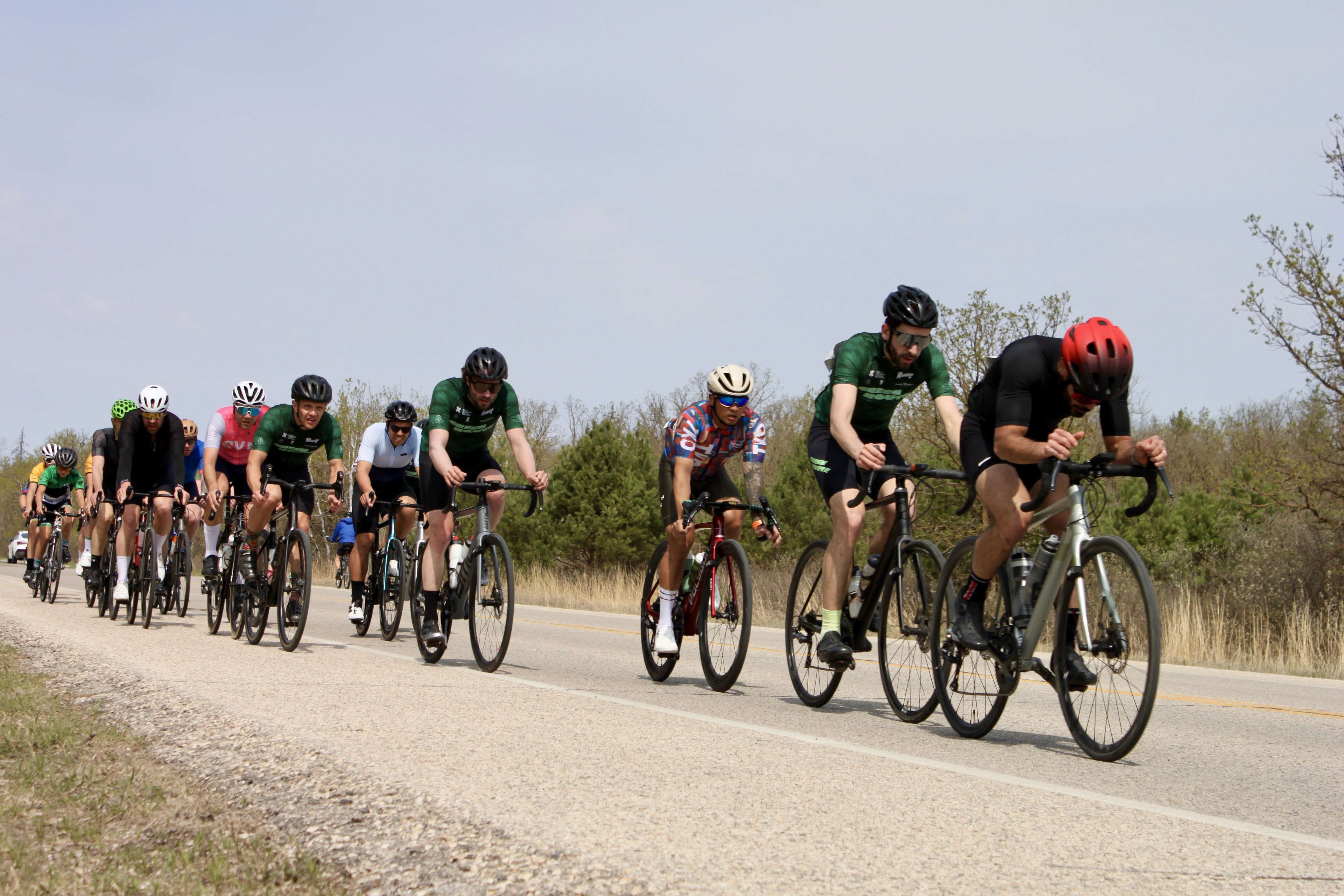 Cyclists particiating in Green Route Hare & The Hound