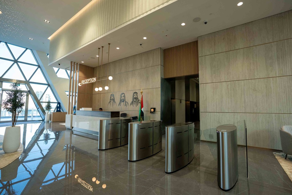 Professional accessing seamless mail handling and remote solutions from virtual offices abu dhabi