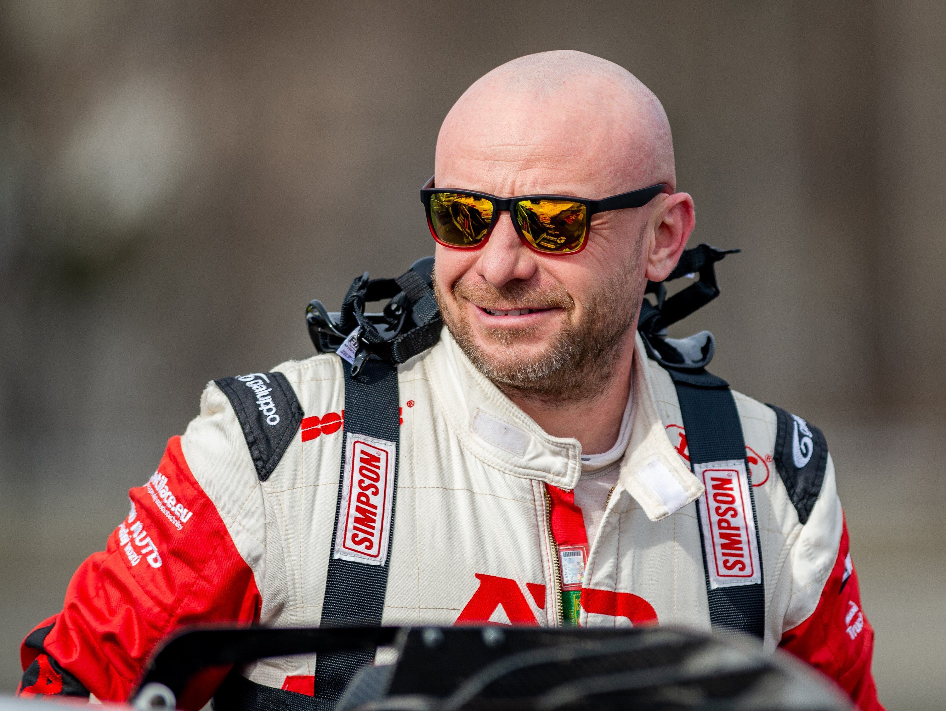 Coach explaining stuff to an athlete