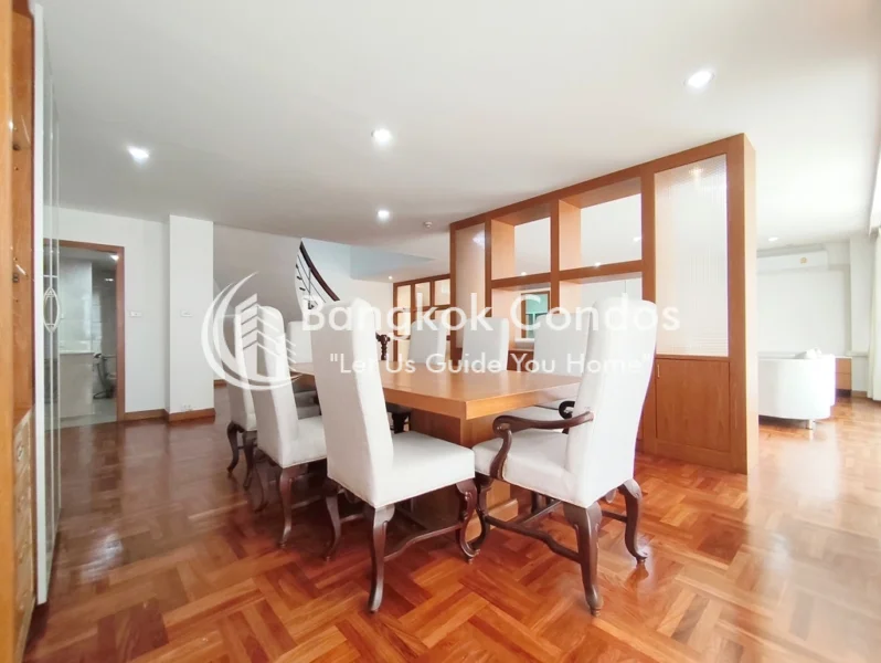 Asa Garden 3 Bedroom Duplex Brown Pet-Friendly Condo Phrom Phong 3