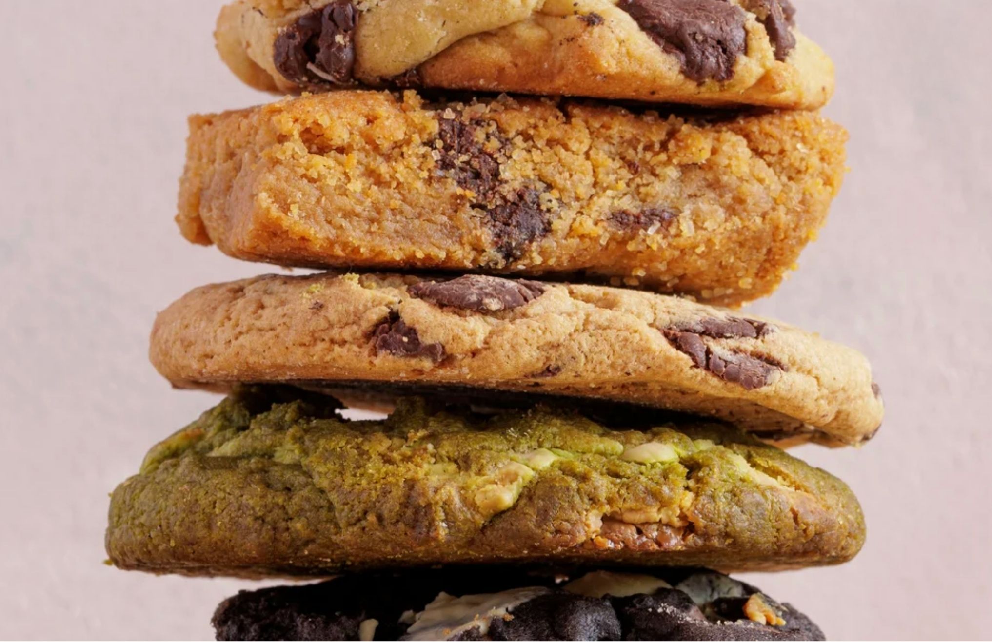 A pile of dfferent flavour cookies