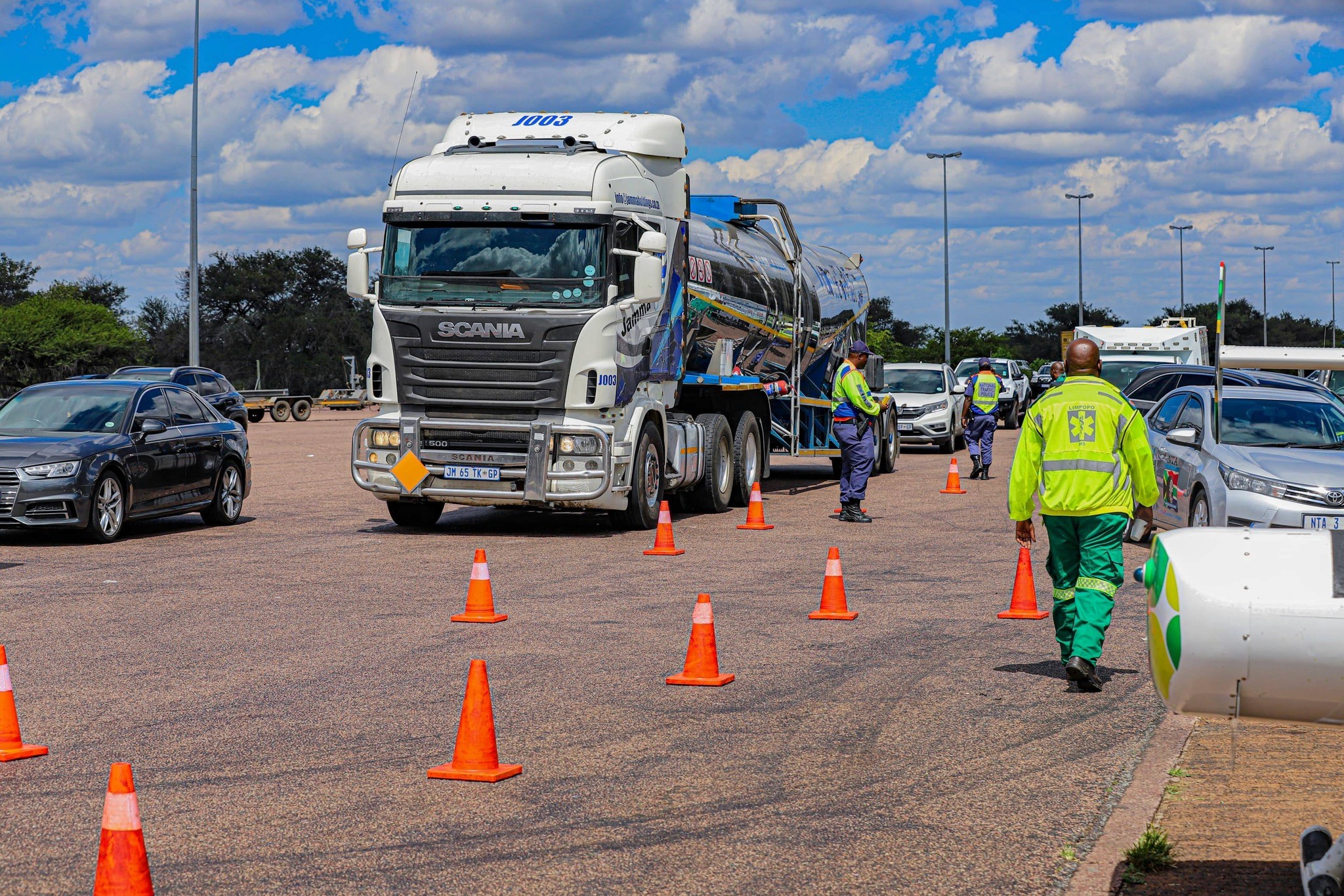 Photo:934 drivers arrested for drunk driving over Easter weekend – South African Daily