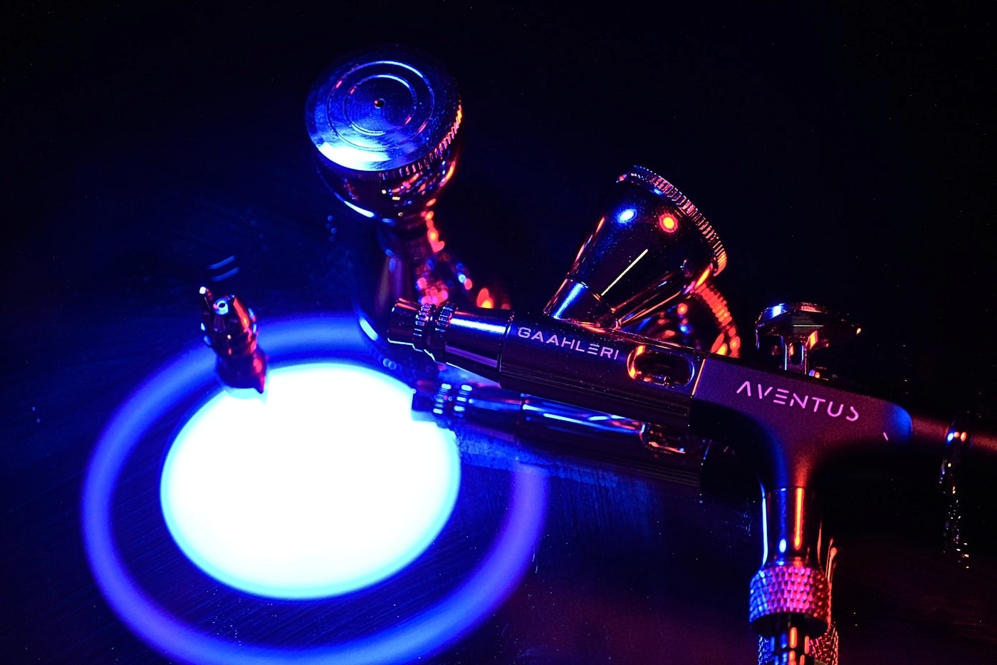 Accessoires et audio sous lumière bleue