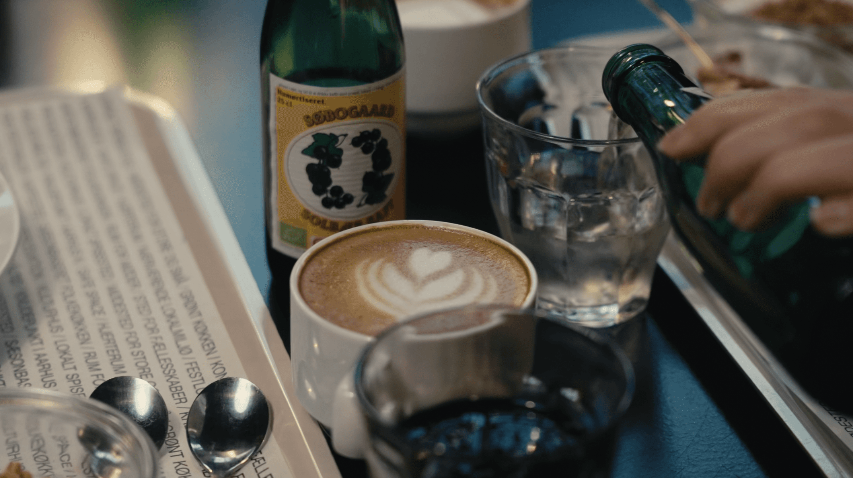 The image featured in the carousel #4