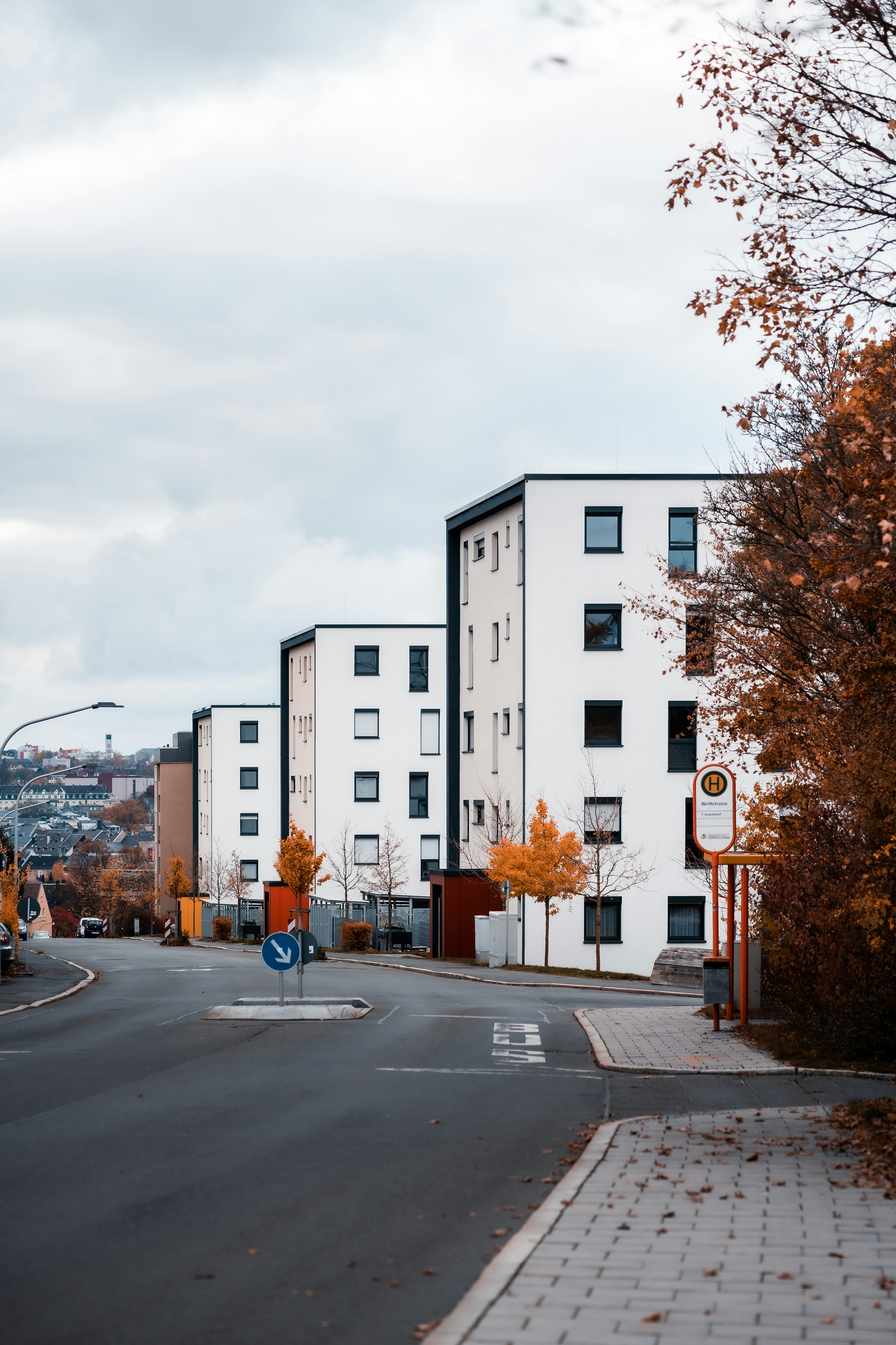 Mehrfamilienhaus im Neubaugebiet - Mietverwaltung reltix
