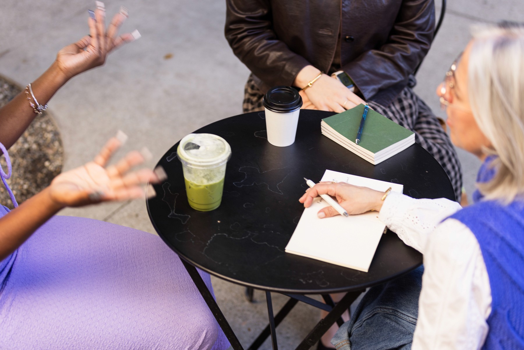 Here comes the alt text