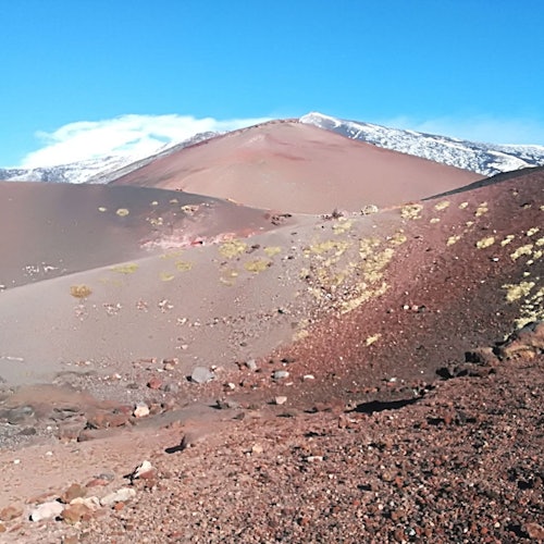 Monte Etna: Excursão de Jipe, Monte Sartorius + Bilhetes para a Caverna dos Ladrões em Nicolosi