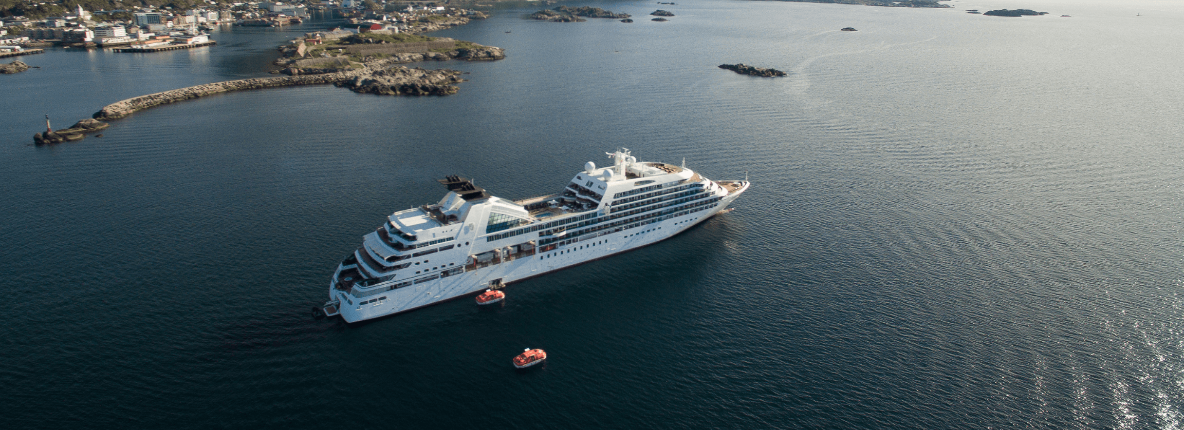 Real Estate House Image Background