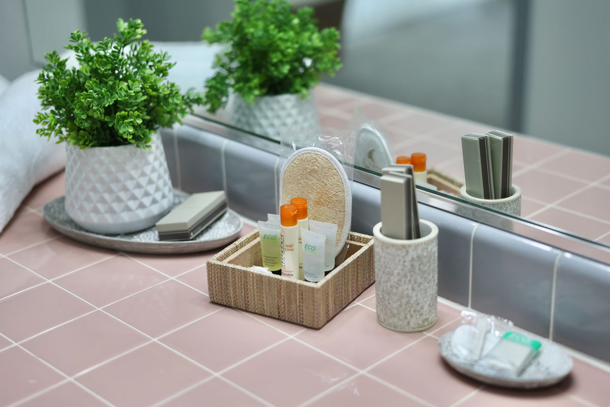 Miracle Garden AirBnB room 2