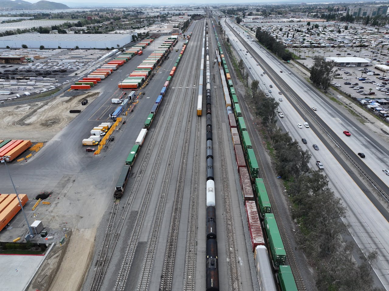 warehouse image with boxes