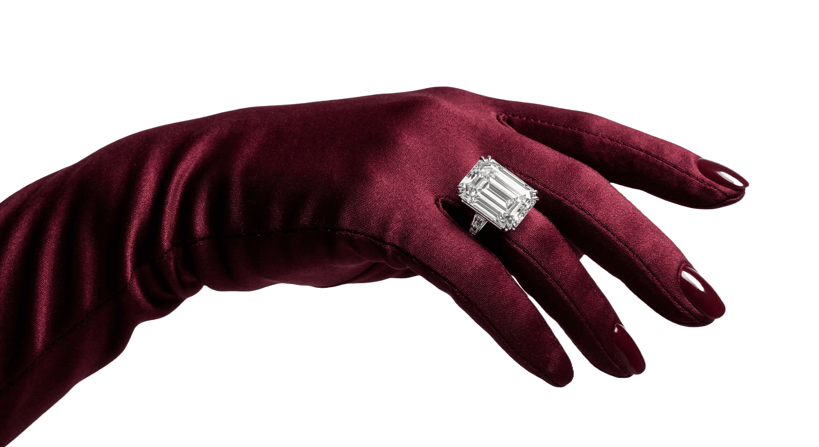 Bespoke engagement rings hand-crafted by an Italian fine jewelry atelier
