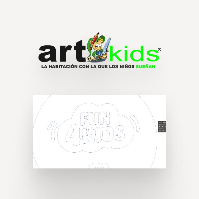Captura del antes y el después del logotipo de Fun 4 Kids
