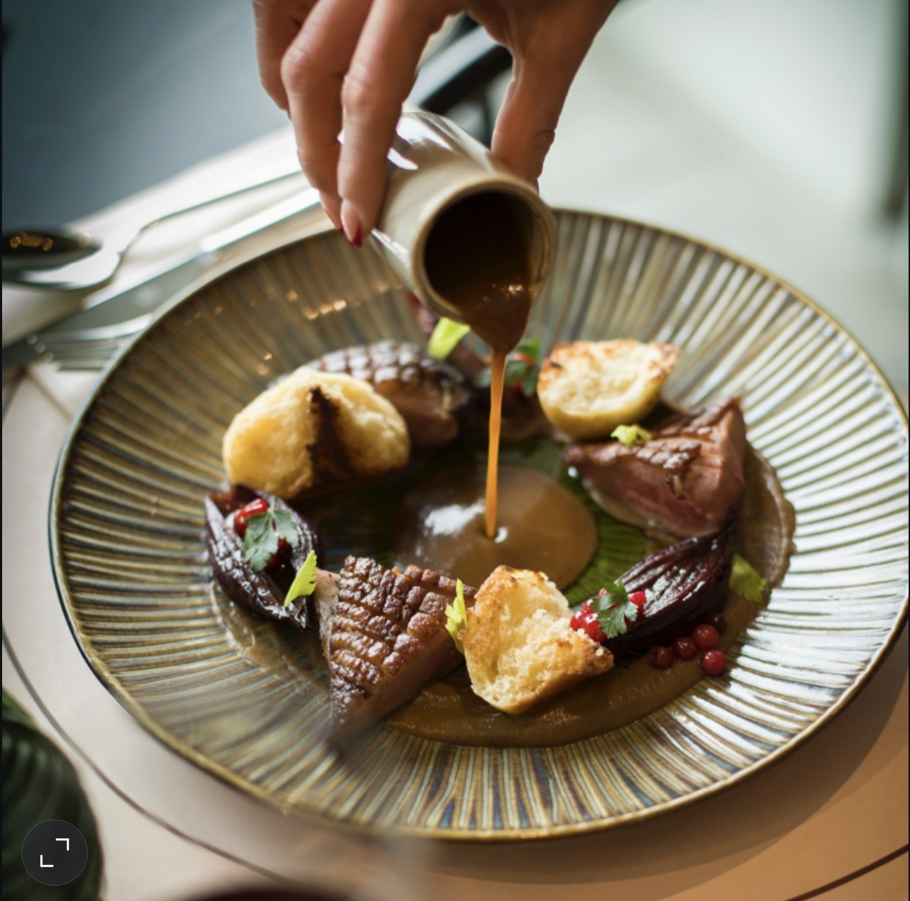 otwarta przystawka Chałka z rydzami  