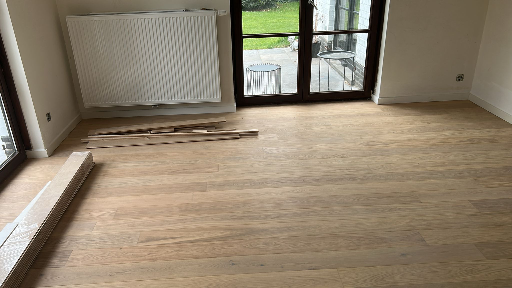 projectfoto van een nieuwe eiken vloer