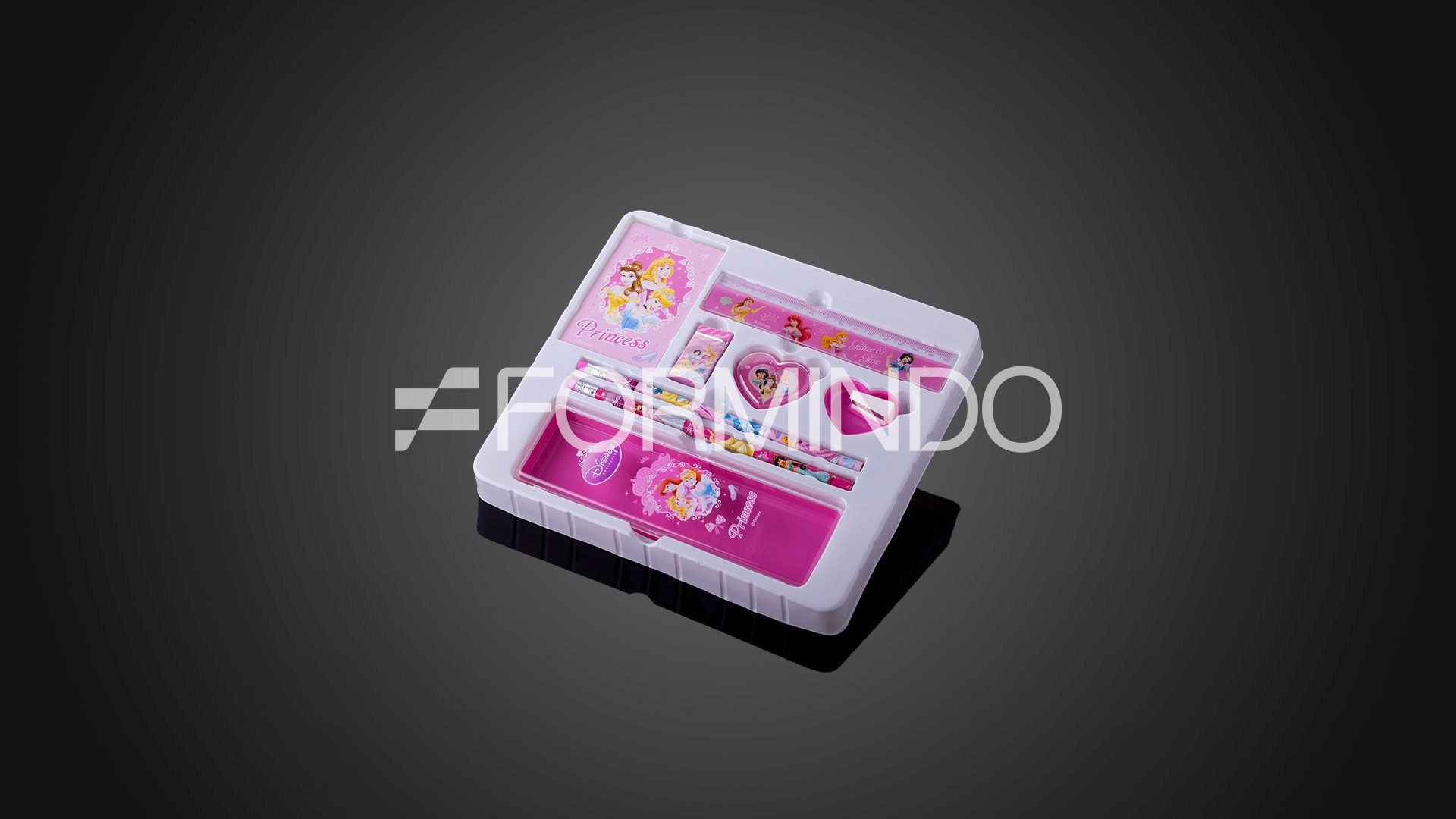 Foto kemasan plastik transparan berisi alat tulis seperti pulpen, pensil, penghapus, dan penggaris, dengan desain rapi dan label produk di bagian depan.