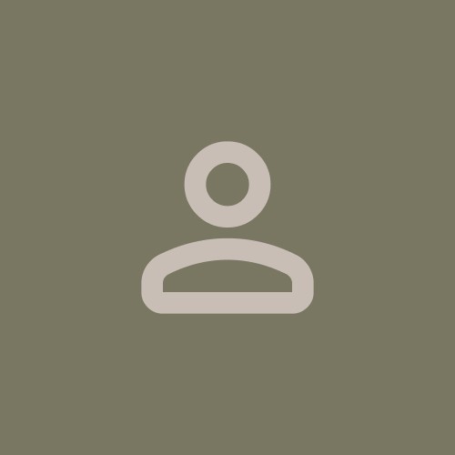 Testimonial avatar image representing a client.
