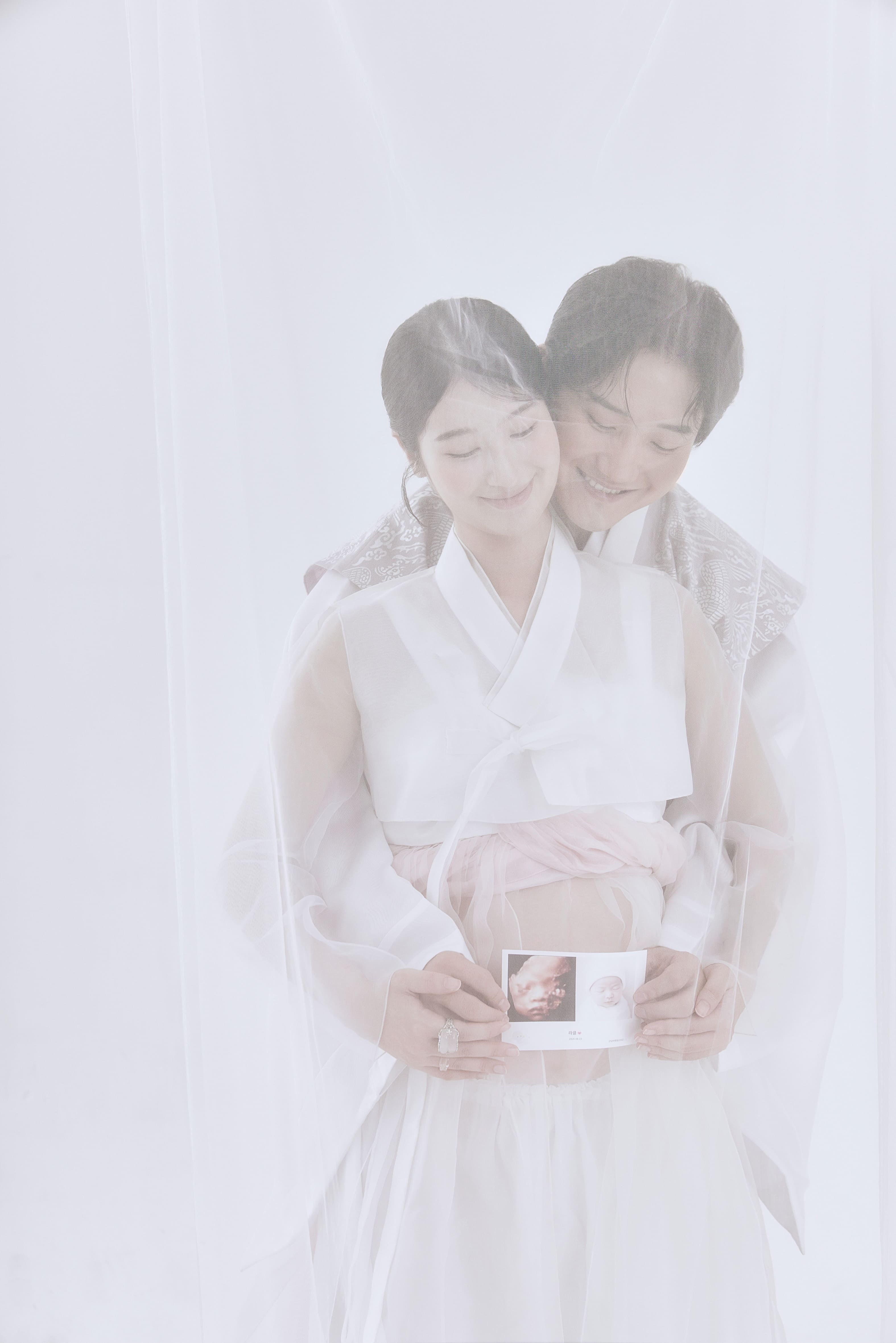 서울 한복 만삭촬영 후기 | 소람스냅이 담아낸 우아한 만삭 화보