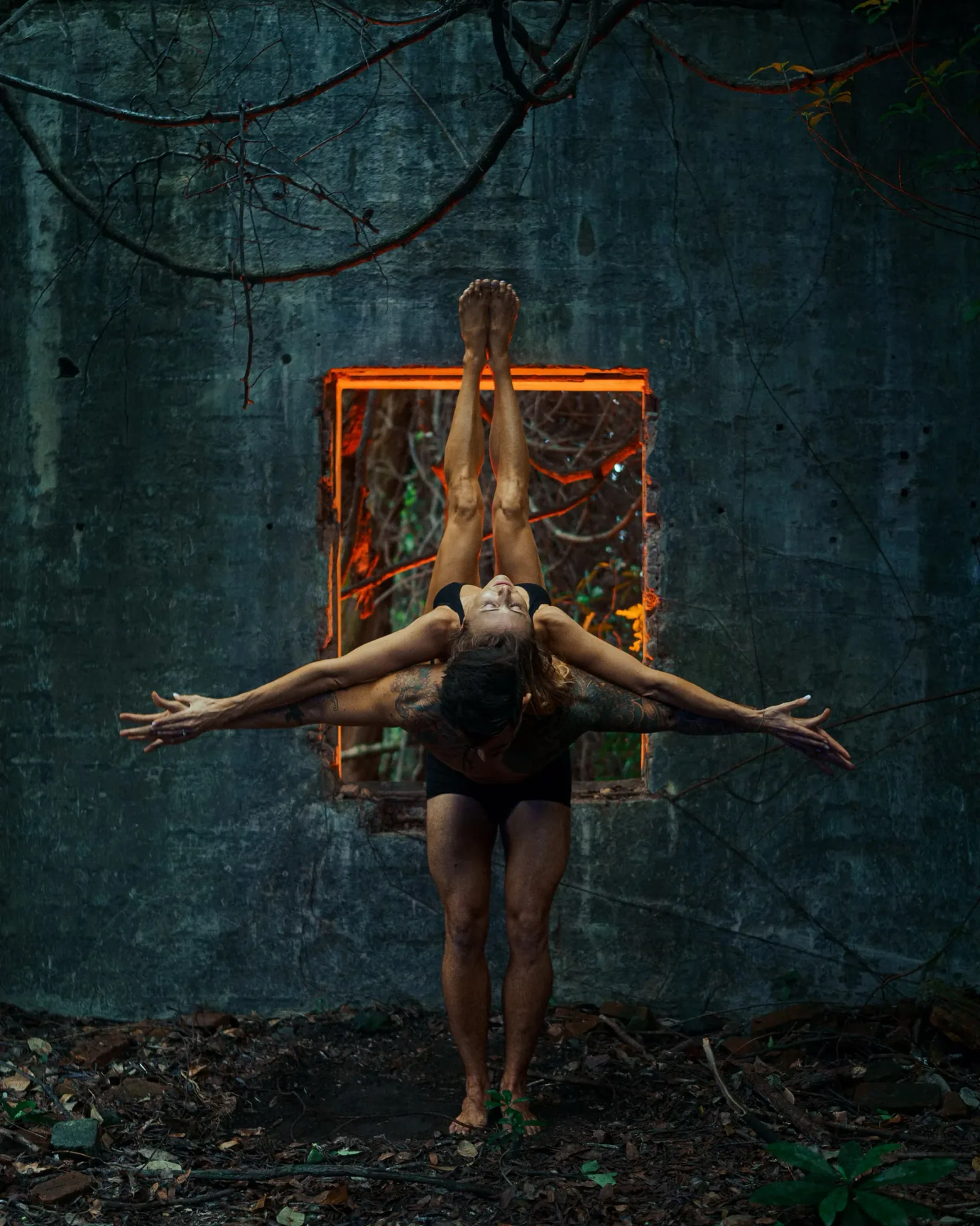 Art of Touch — project image 10 by Roman Olinchuk. 香港攝影、創意影像及視覺敘事作品。