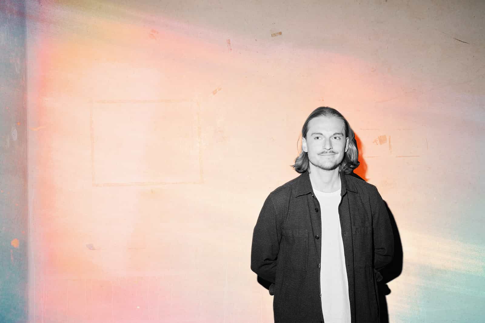 Portrait: Konfliktberater und Mediator Jonas Larbalette