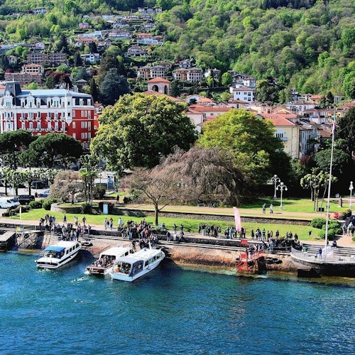 Lake Maggiore & Borromean Islands: Hop-on Hop-off Boat Tour tickets in Stresa