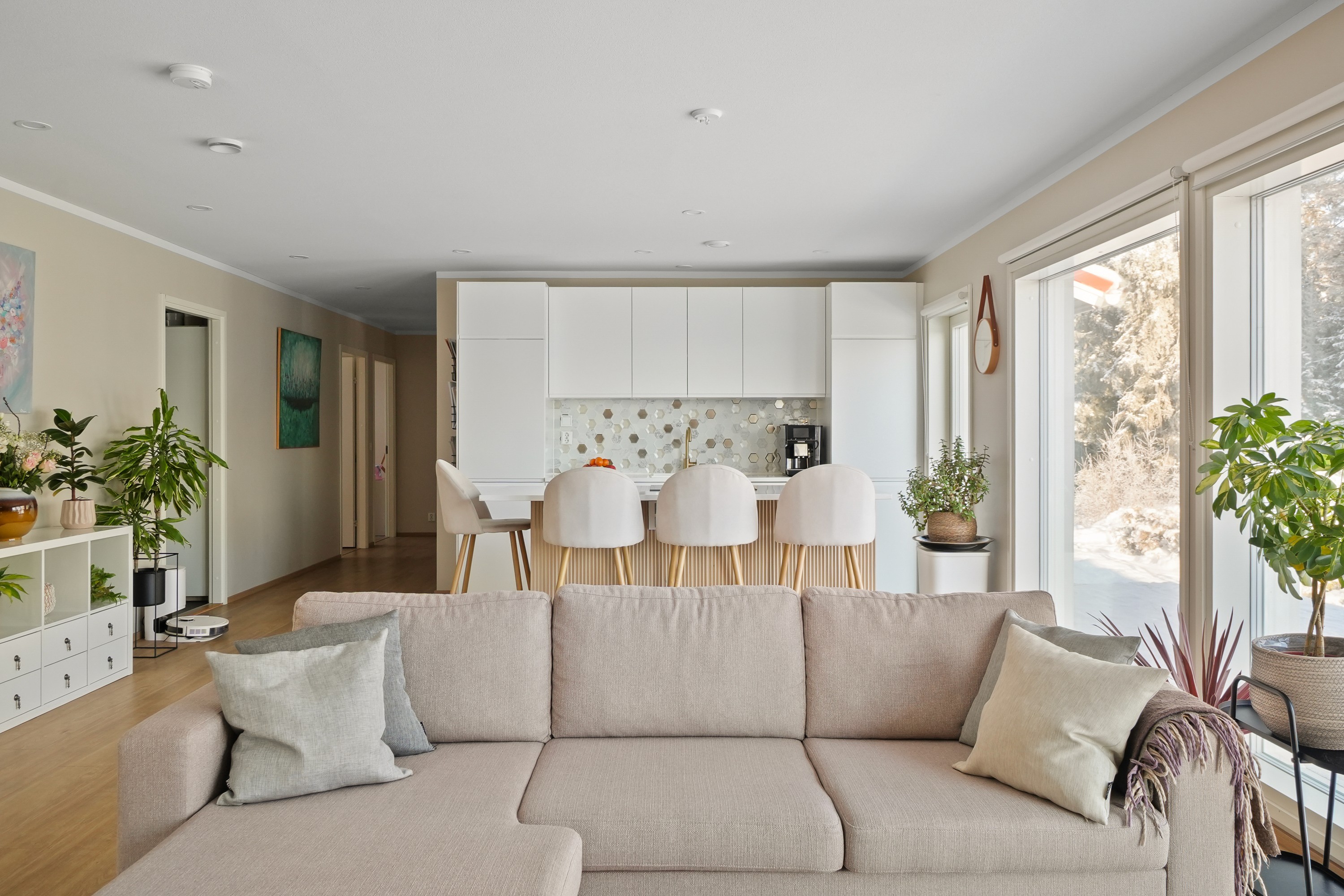 Realio-hero-asuntokuvaus