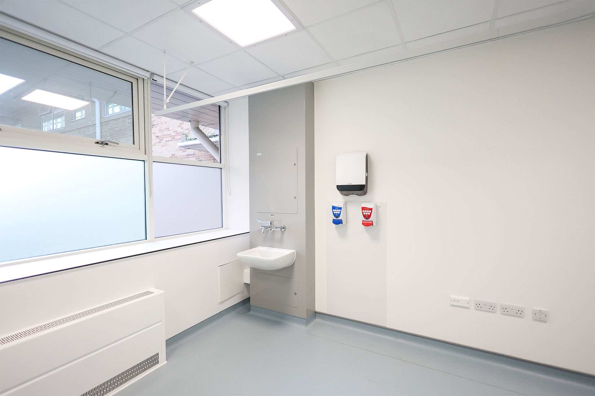 The Trovex Hygipod IPS installed at The Urgent Care Centre at&nbsp;Royal Berkshire Hospital
