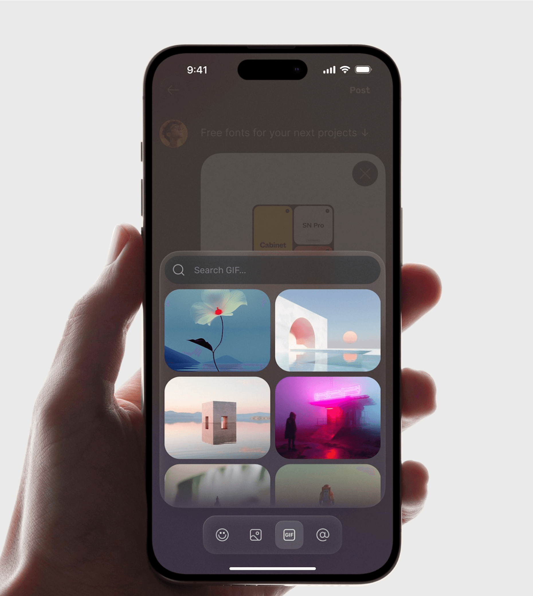 Homescreen with open bottom drawer
