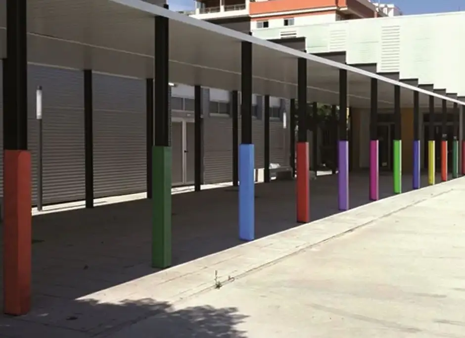 proteccion acolchada en columnas para niños