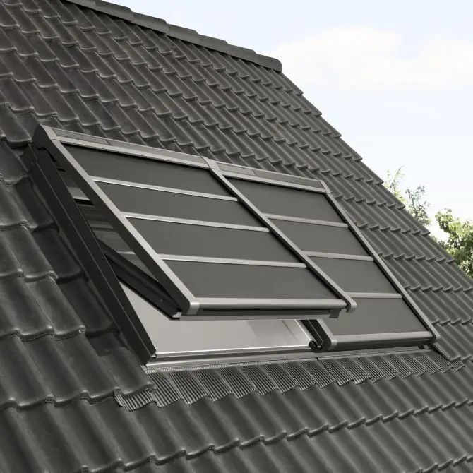 Hitzeschutz-Markise Verdunkelung (über Solar bedienbar)