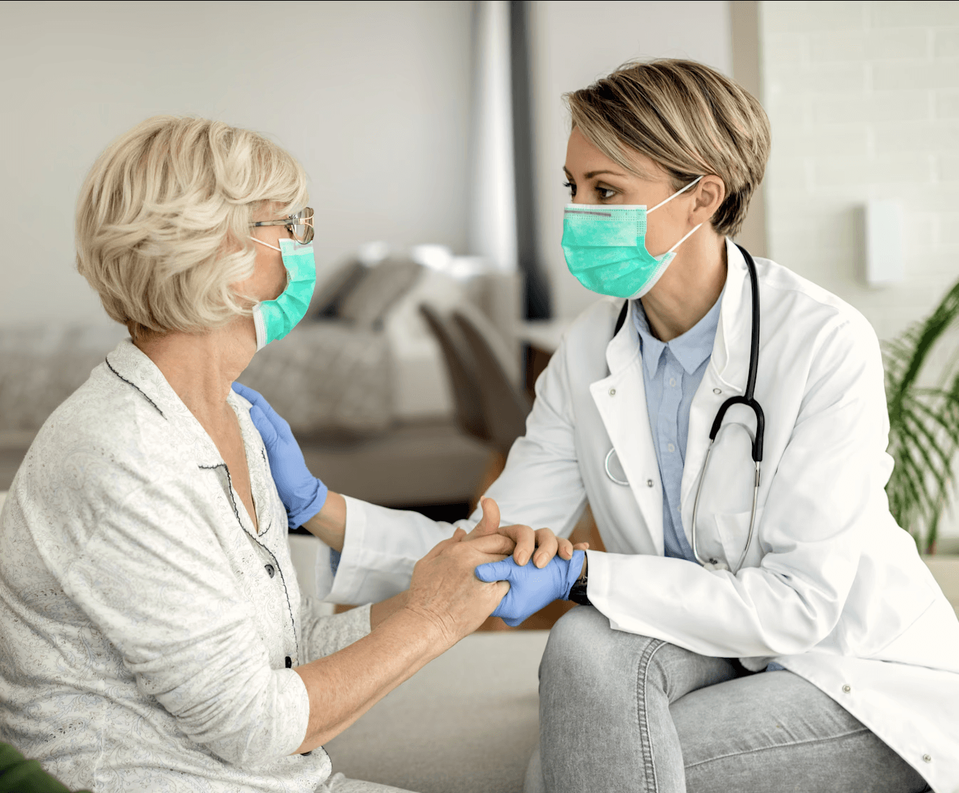 A+P House Calls nurse providing in-home nursing care and welfare check for elderly patient on Long Island, NY