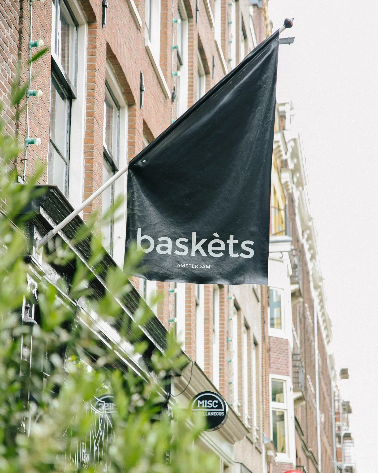 Baskèts store, online and offline on one Shopify stock