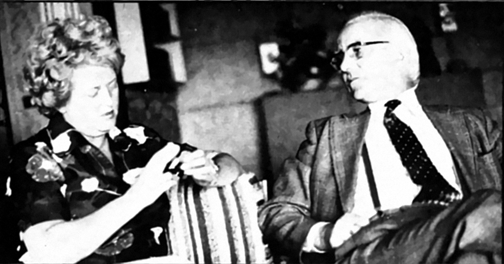 Hotel manager Heba Ólafsson and Guðbjartur seated together at Hótel Flókalundur in 1976