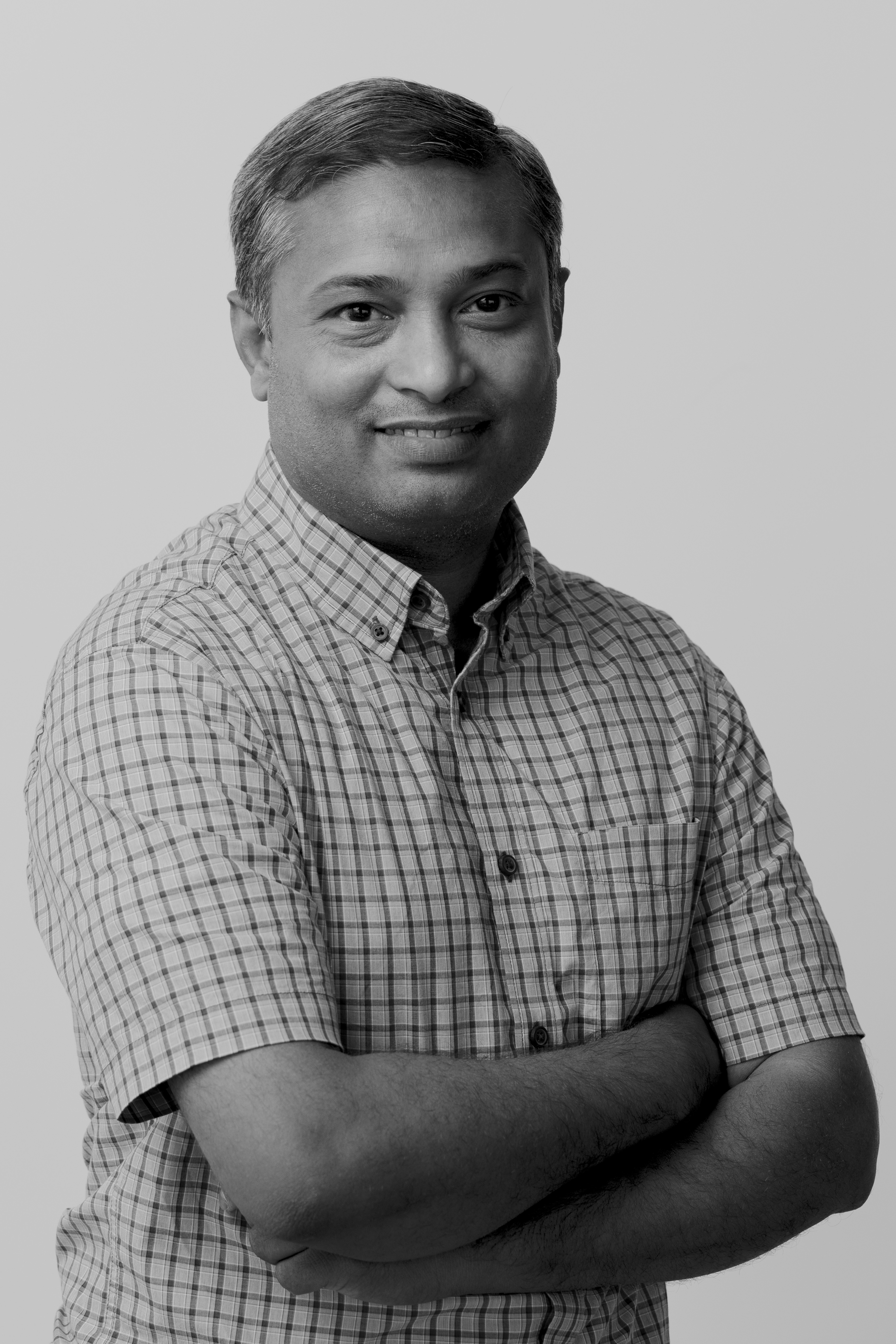 man in gray button up shirt