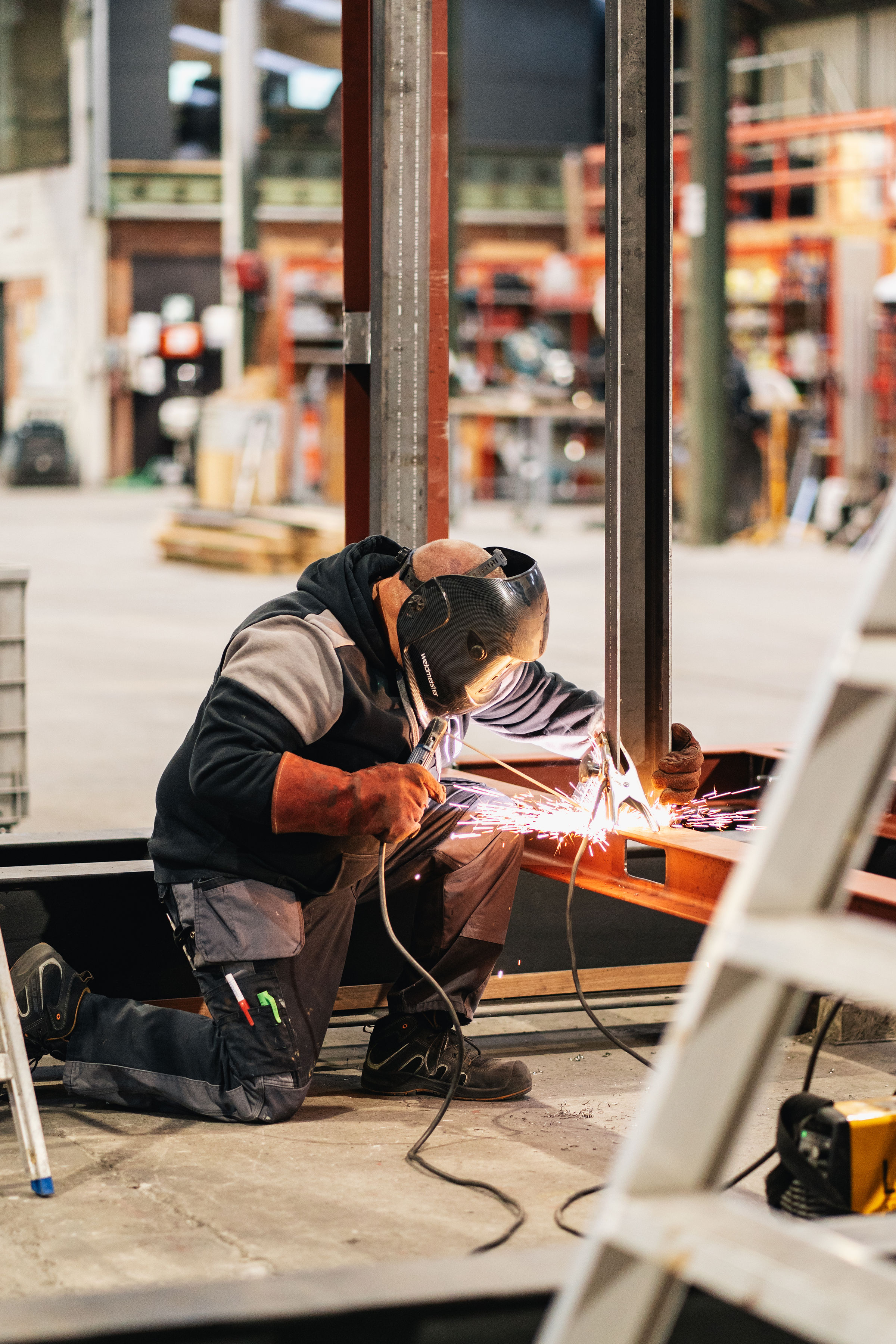 Lasser van staalstructuur modulaire staalbouw woning