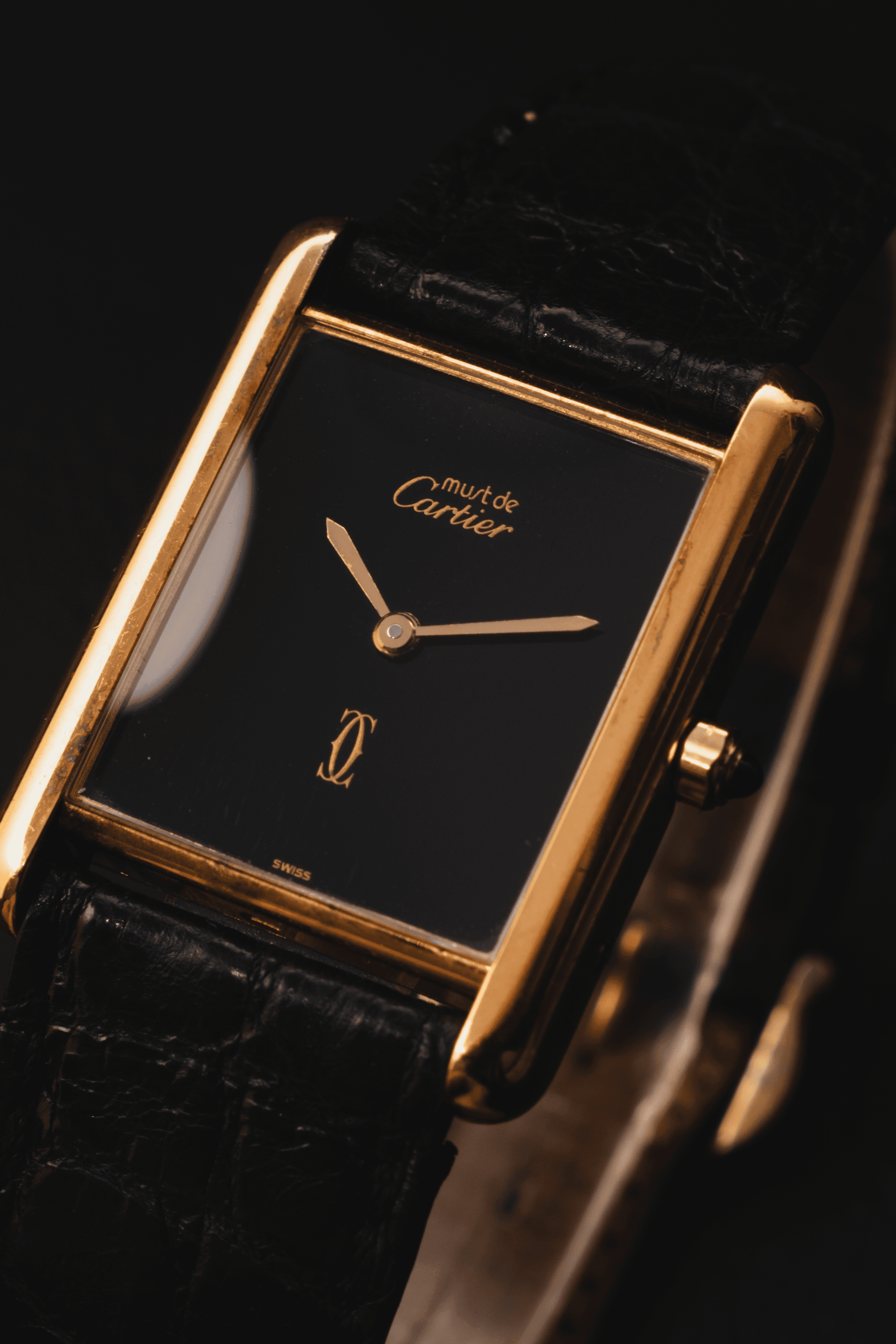 Cartier tank must large model black dial
