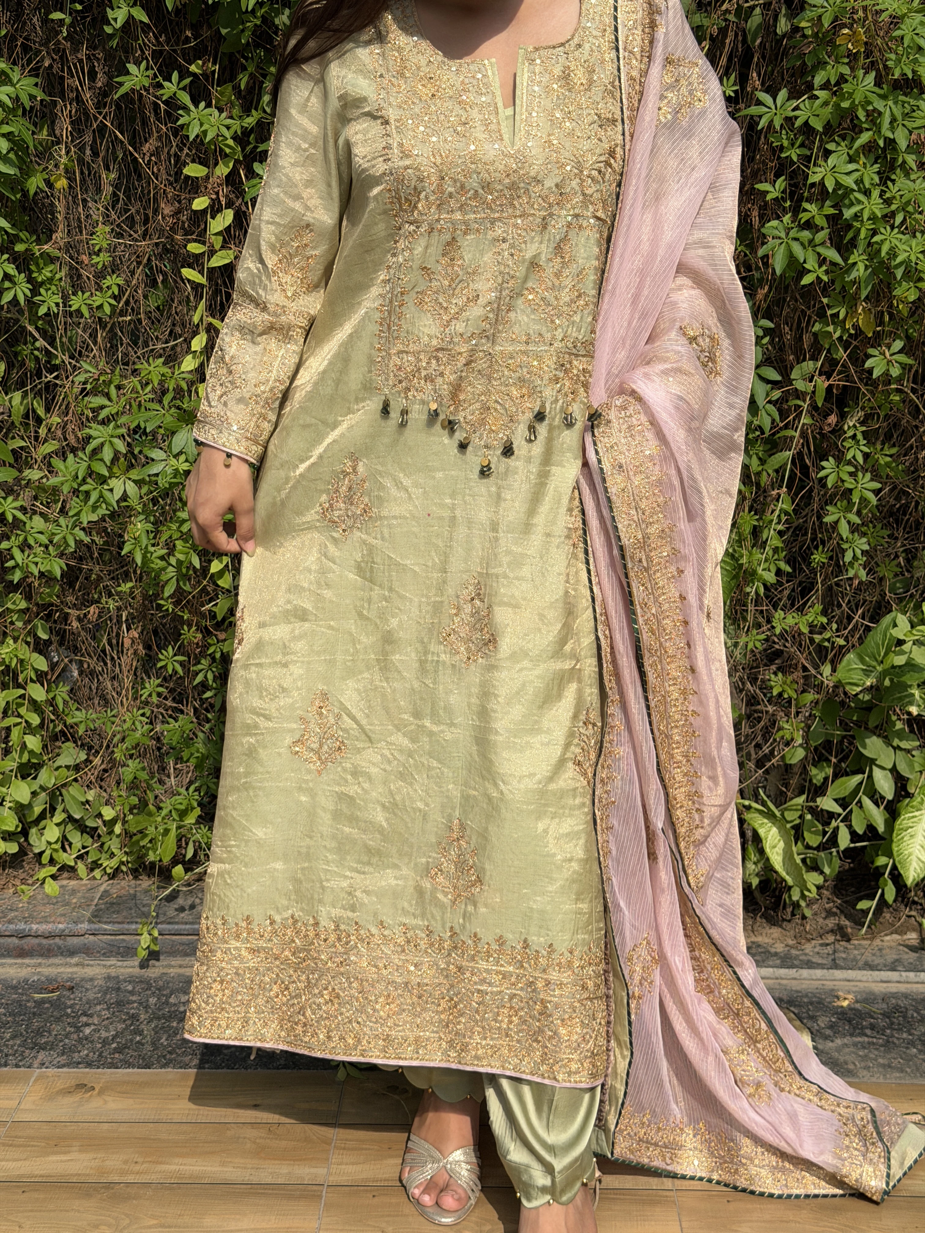 The Bagh-e-Bahaar Set thumbnail 4