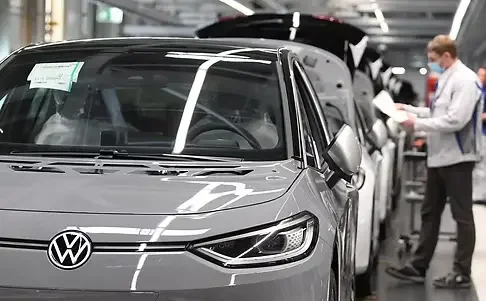 Une volkswagen analysé par des chercheurs 