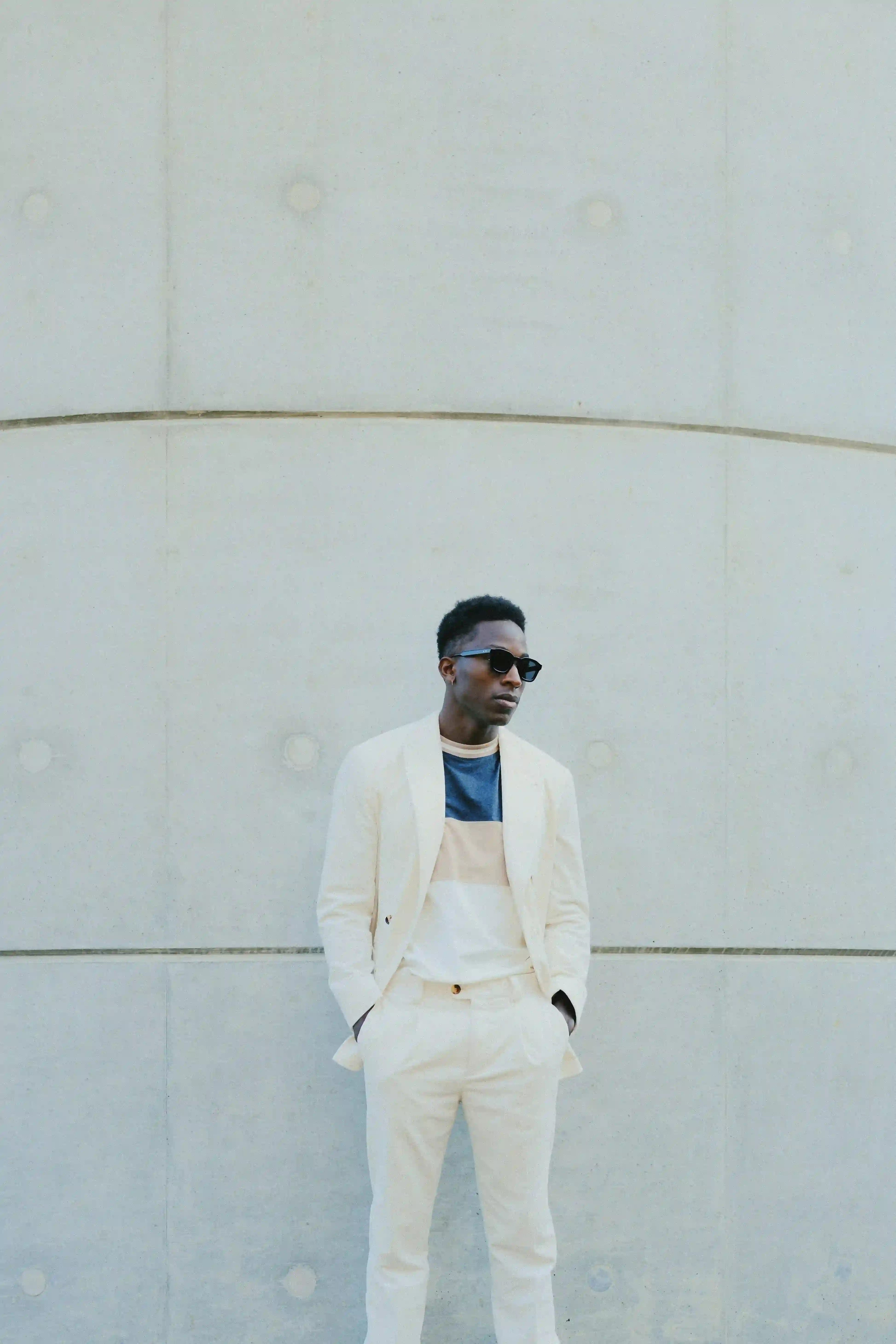 R3 Studio Stills photogrpahy fashion e commerce commercial videography brand images reklamfoto fotograf mode