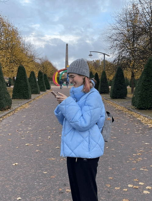 Larissa Zingg Herself