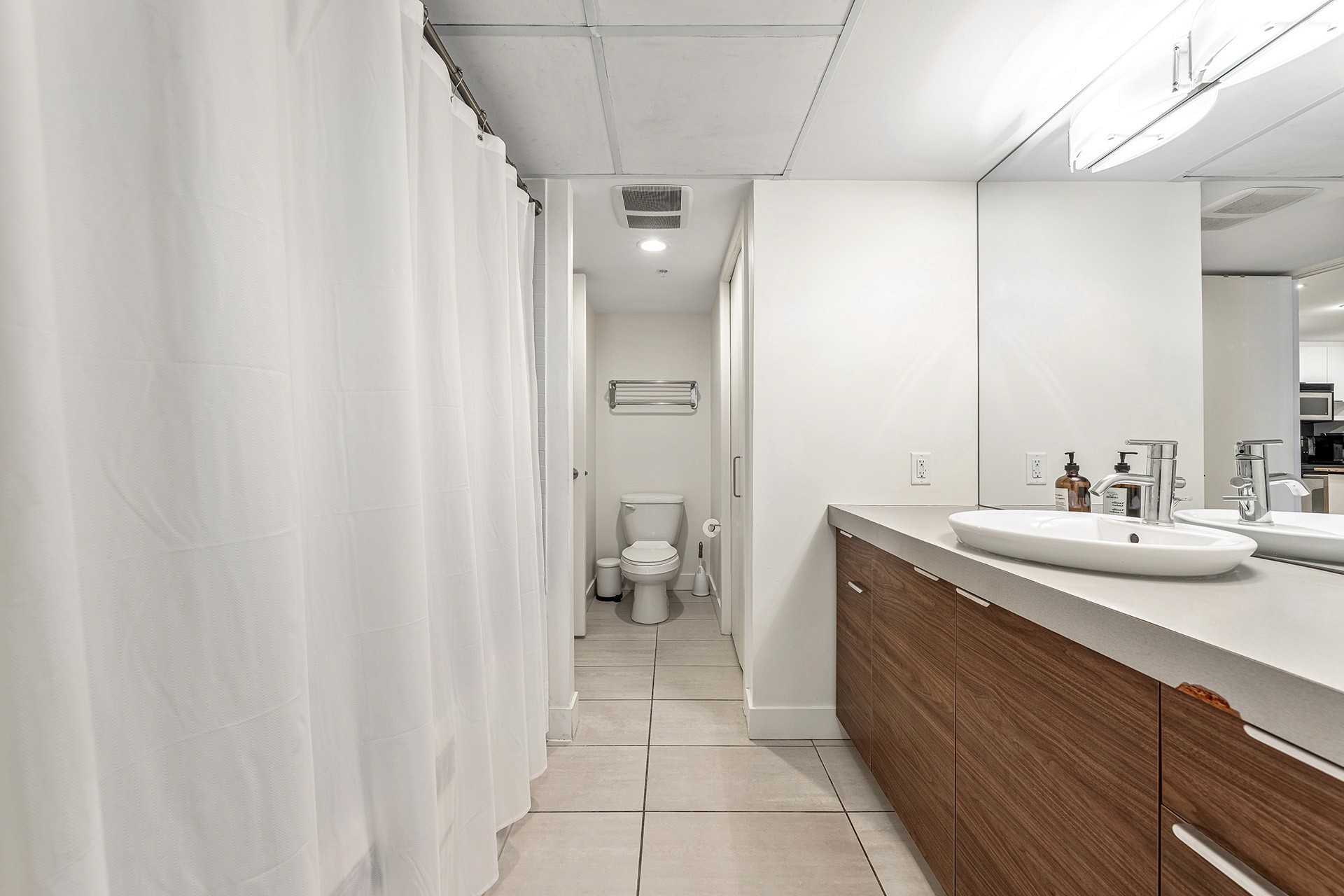 Image with the app presentation