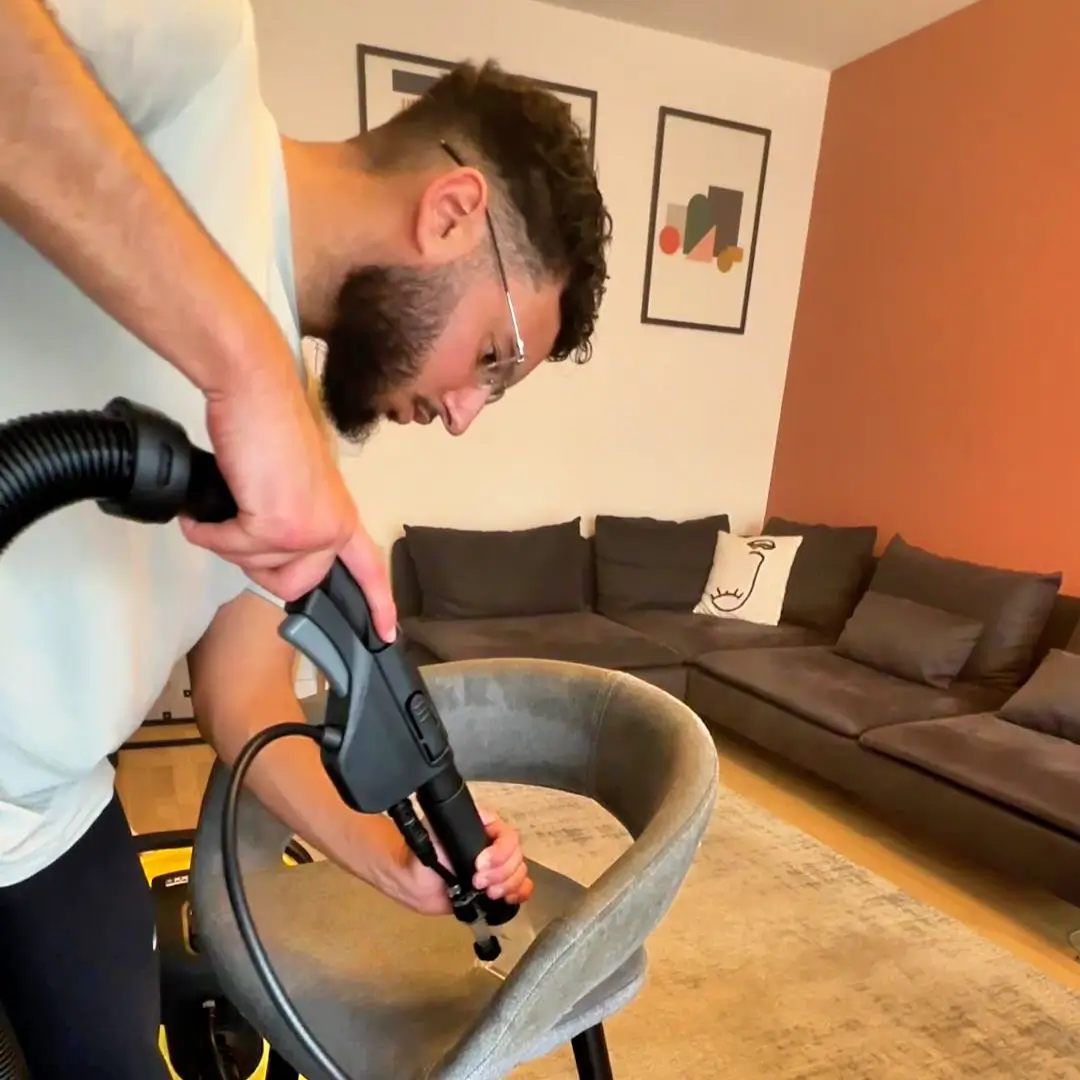 Nettoyage chaise en tissus