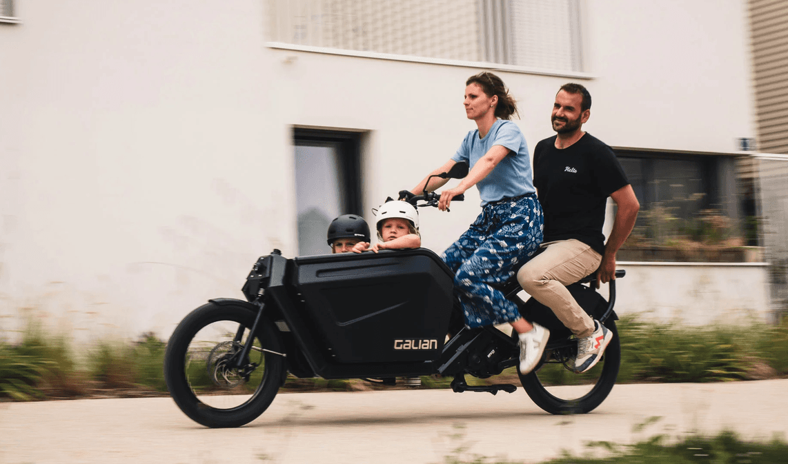 Le vélo cargo Formidable de Galian vu de profil