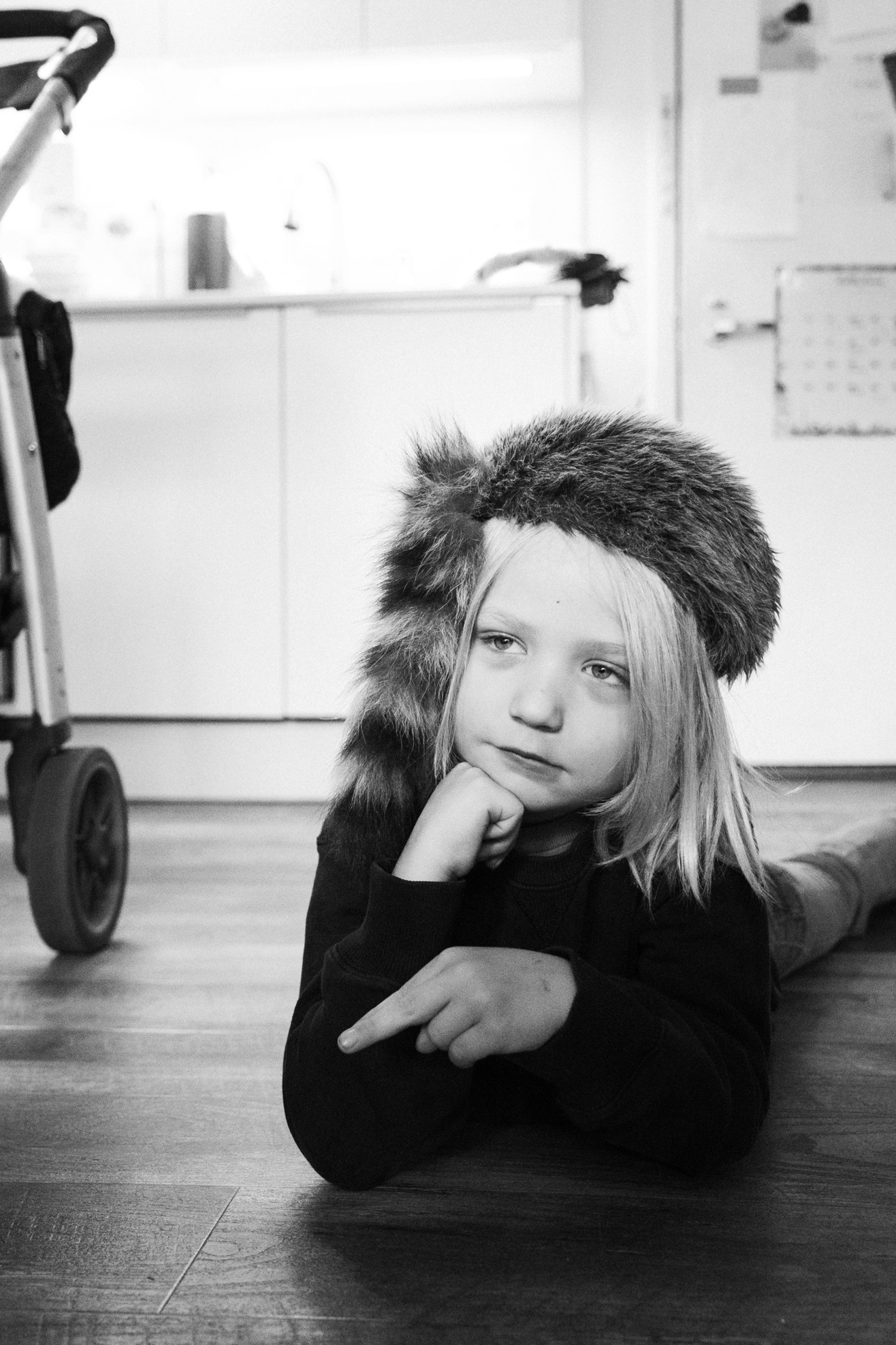 katt-jones-boy-portrait-hat-new-york