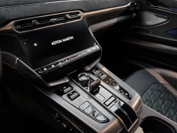 Aston Martin Vanquish V12 Bowers&WIlkins+Sitzkühlung+Jewellery Pack — Vorschaubild 25