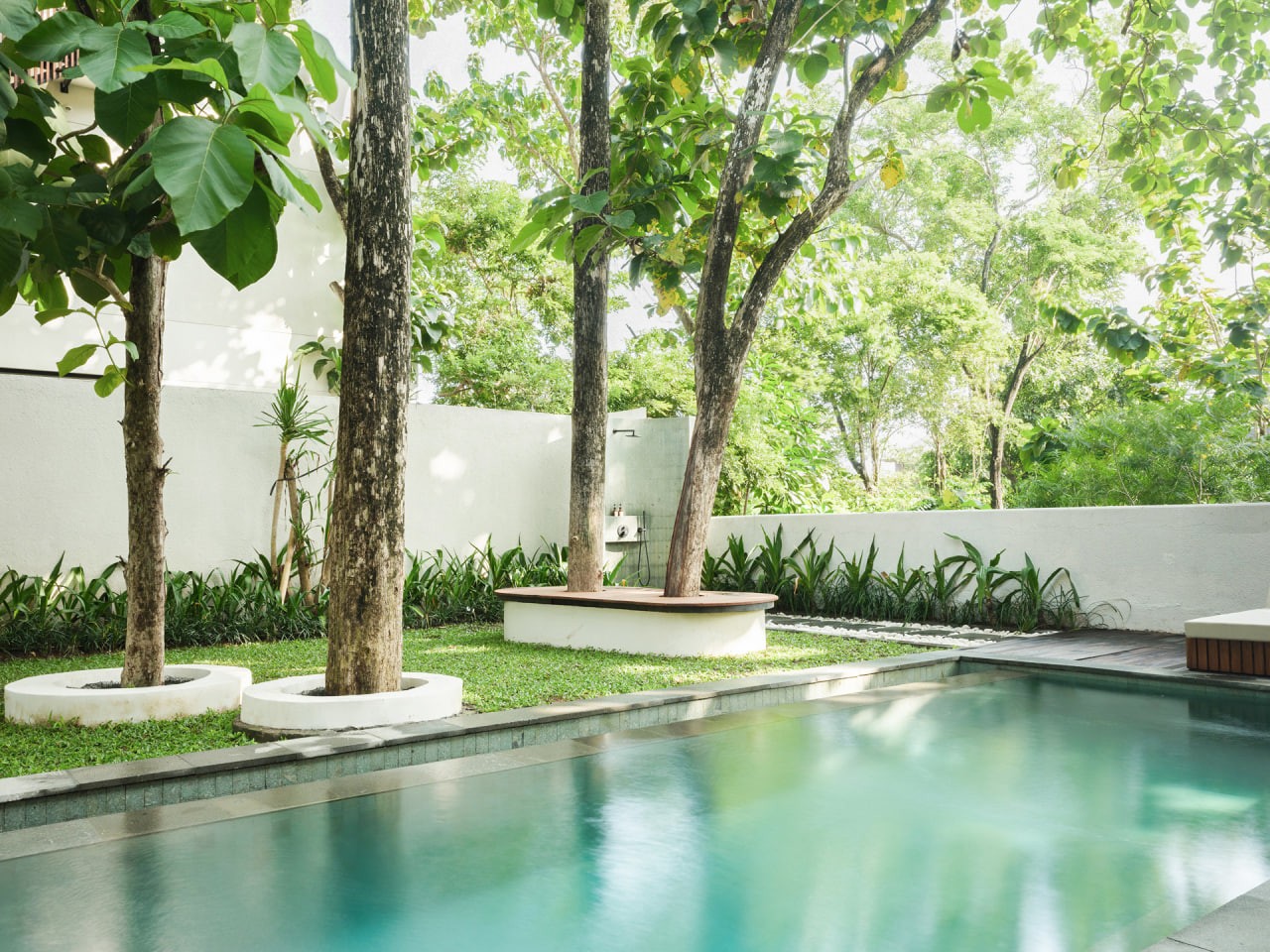 A completed 3-bedroom premium villa in a private compound in Bingin, Bukit