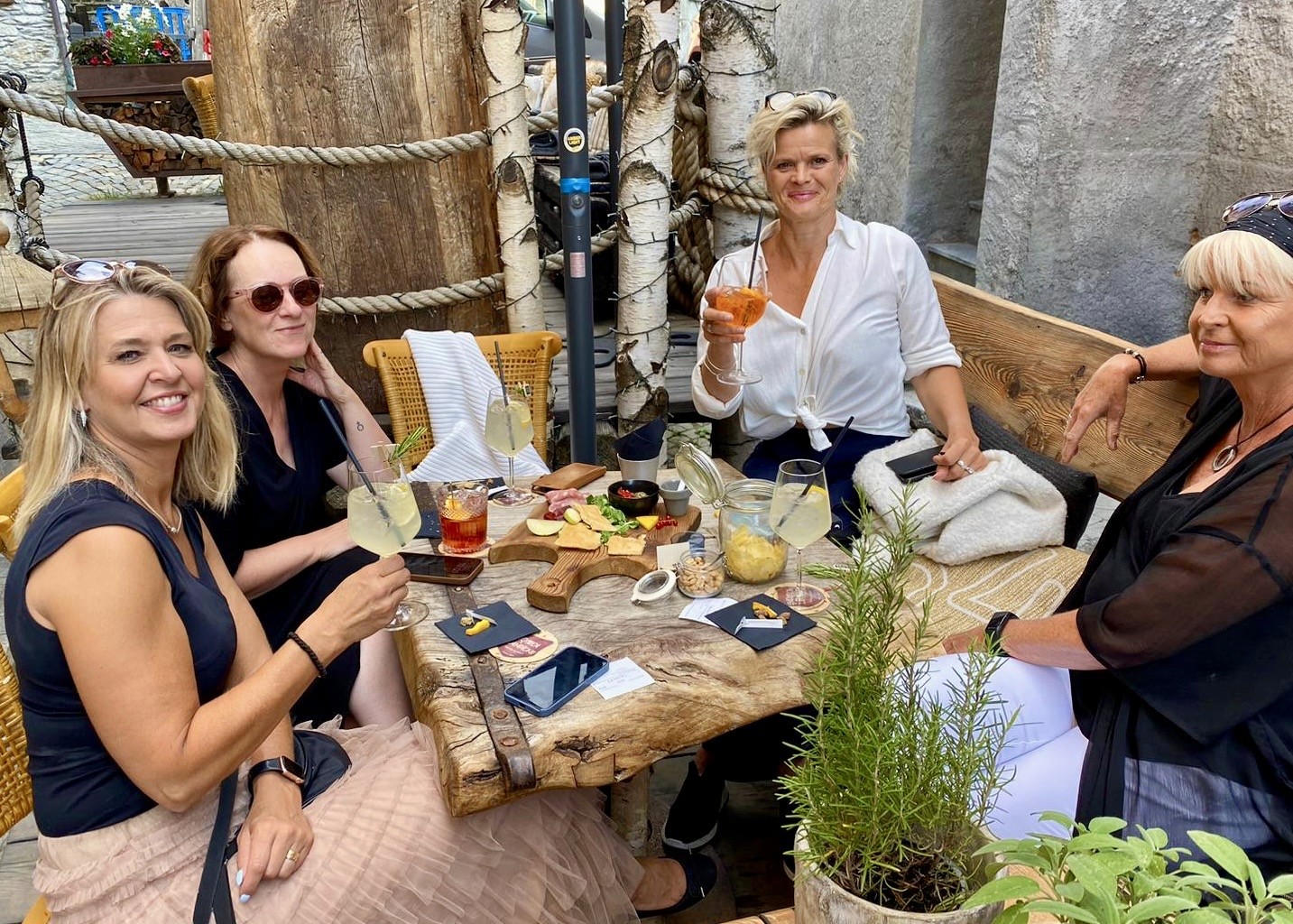 Restaurant employees